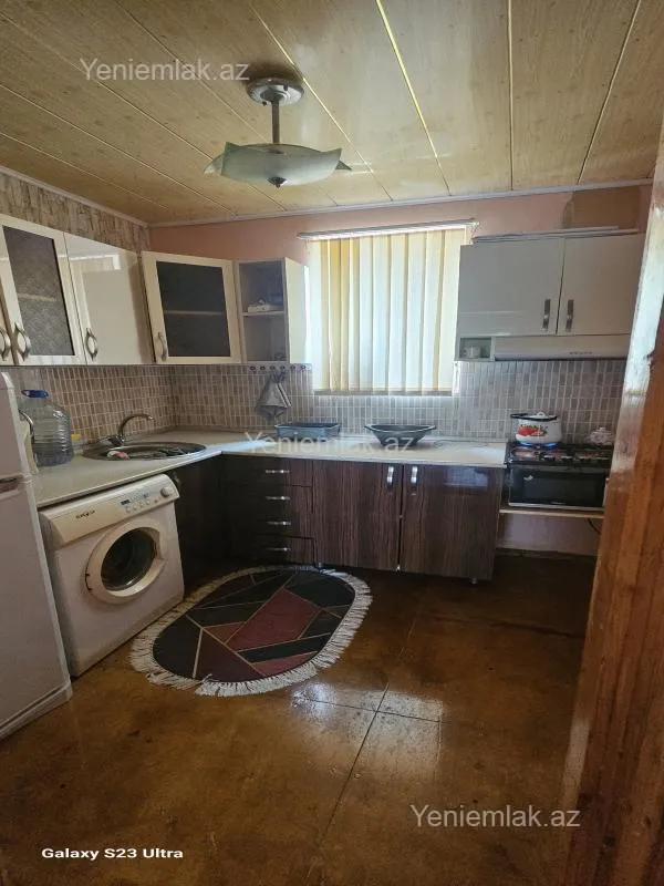 Satılır 3 otaqlı həyət evi 120 m²