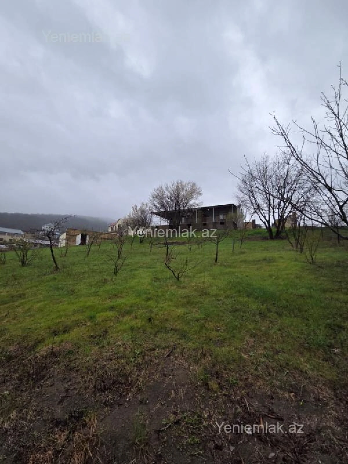 Satılır 3 otaqlı həyət evi 120 m²