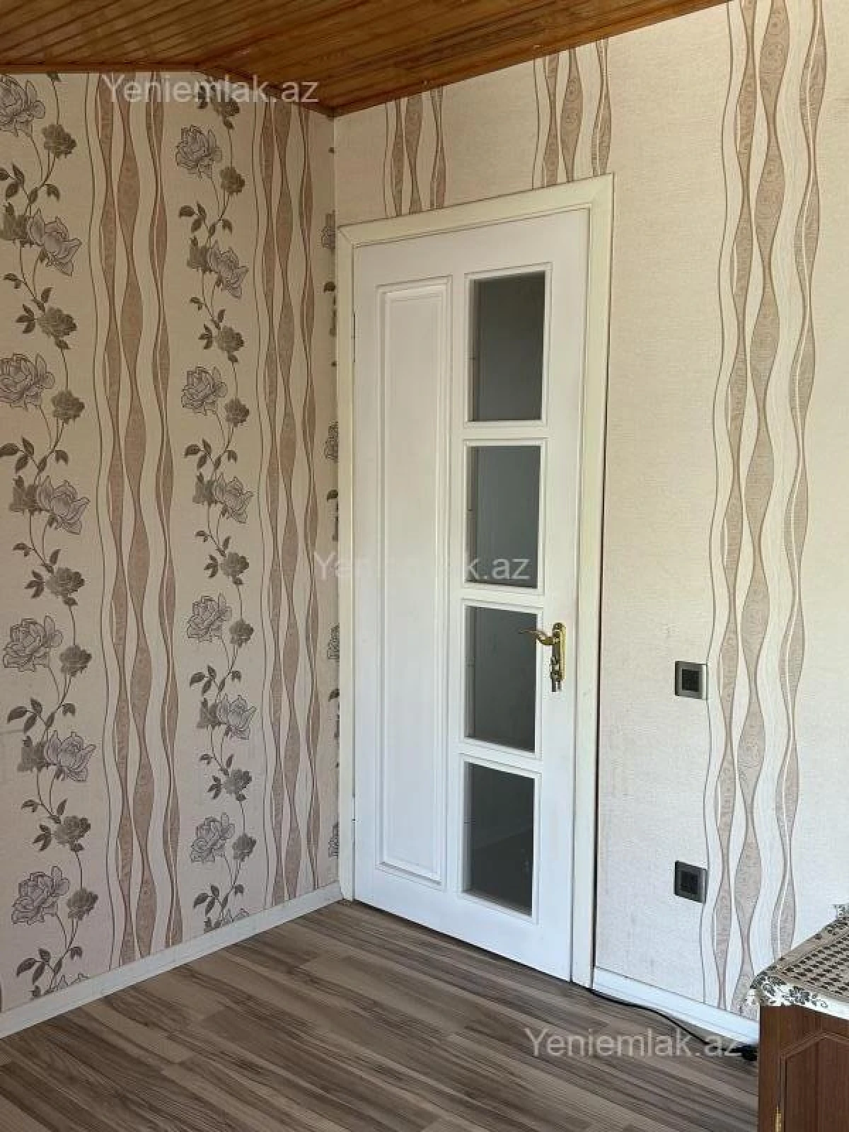 Satılır 6 otaqlı həyət evi 200 m²