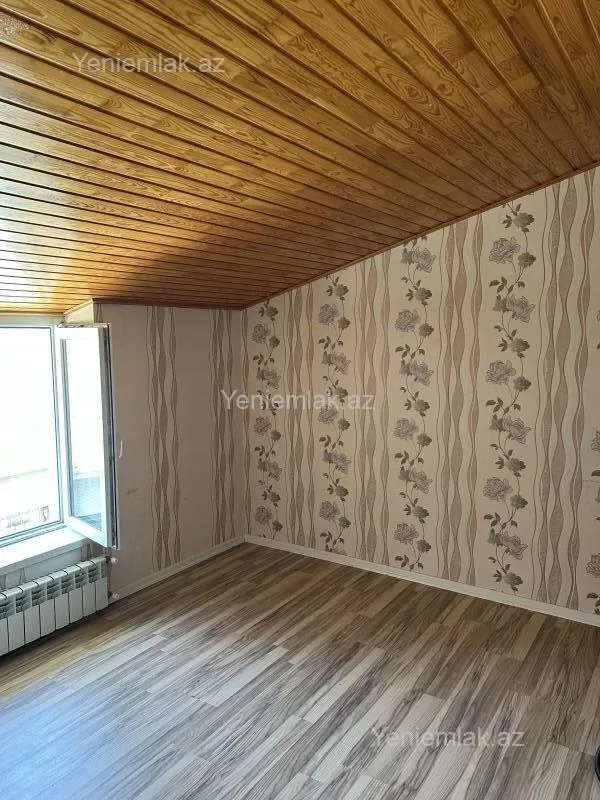 Satılır 6 otaqlı həyət evi 200 m²