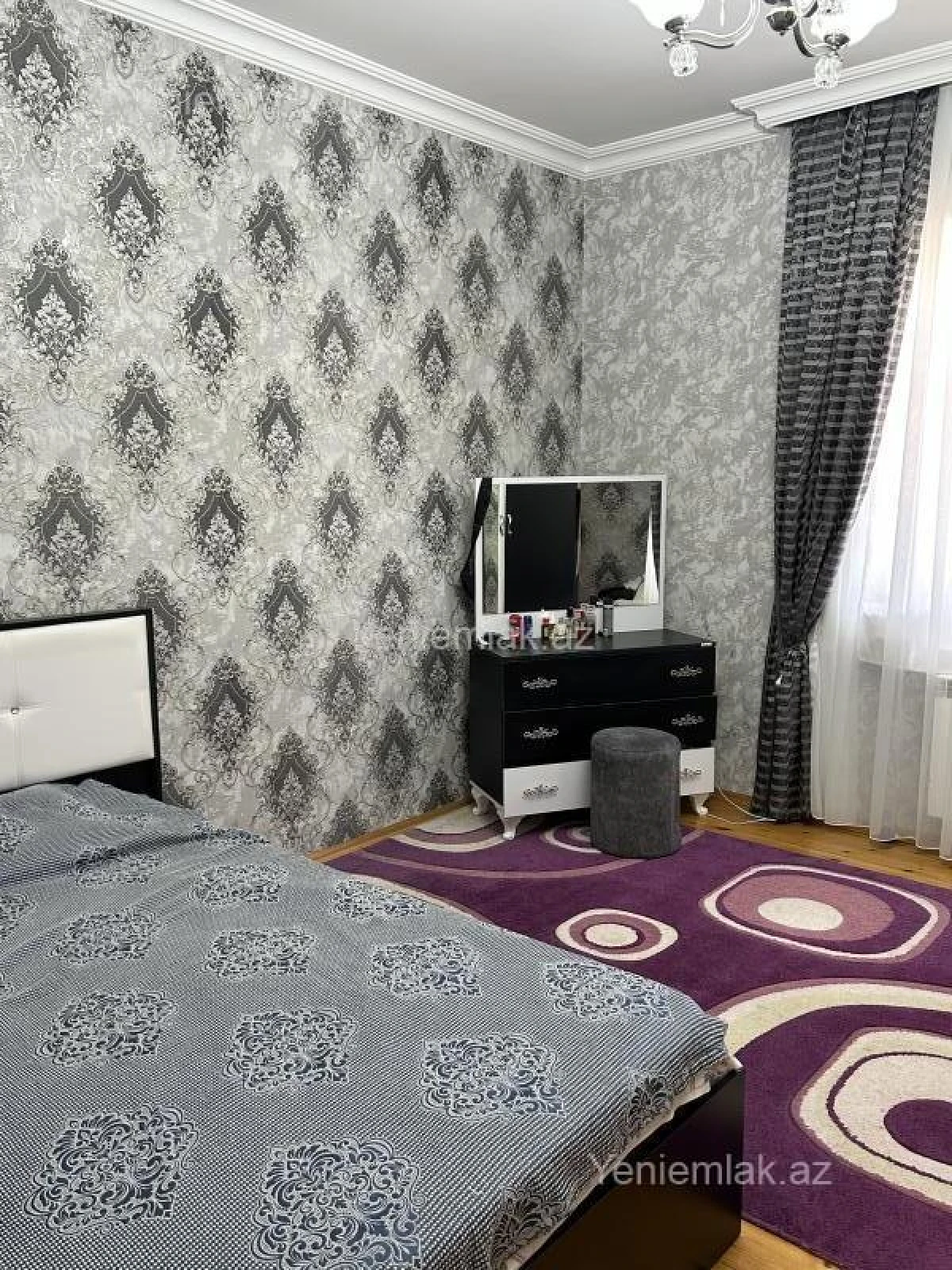 Satılır 6 otaqlı həyət evi 200 m²