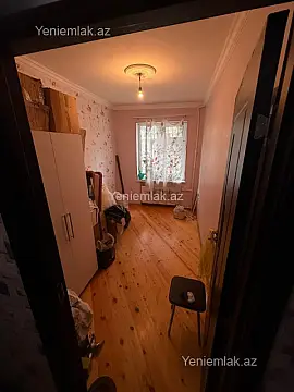 Satılır 3 otaqlı köhnə tikili 75 m²