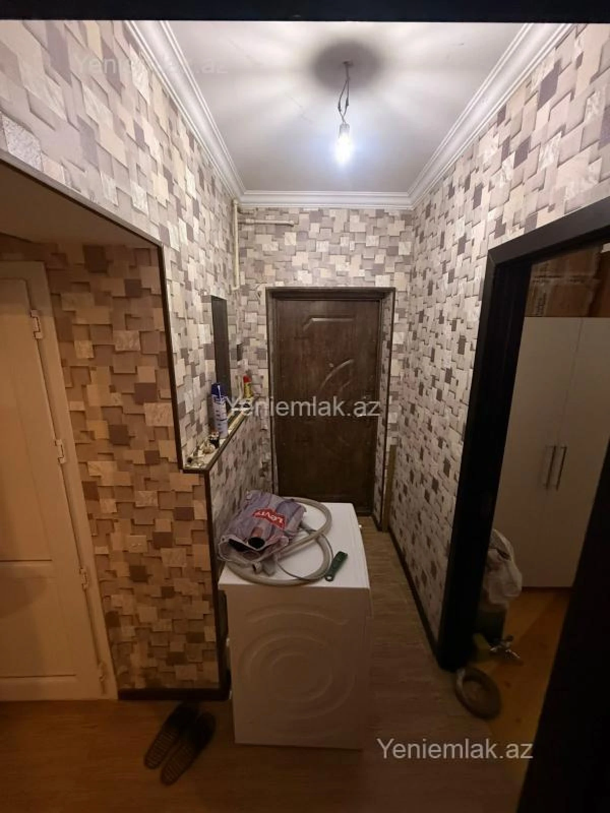 Satılır 3 otaqlı köhnə tikili 75 m²