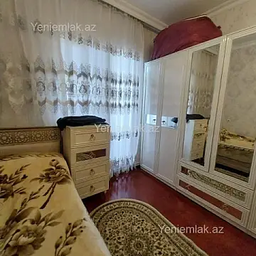 Satılır 3 otaqlı köhnə tikili 76 m²
