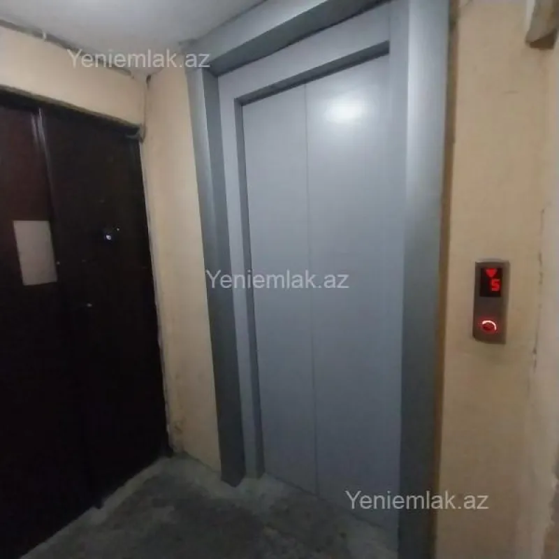 Satılır 3 otaqlı köhnə tikili 76 m²