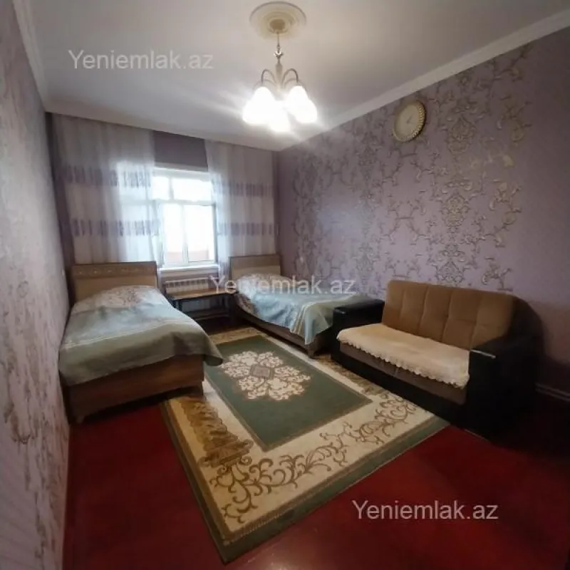 Satılır 3 otaqlı köhnə tikili 76 m²