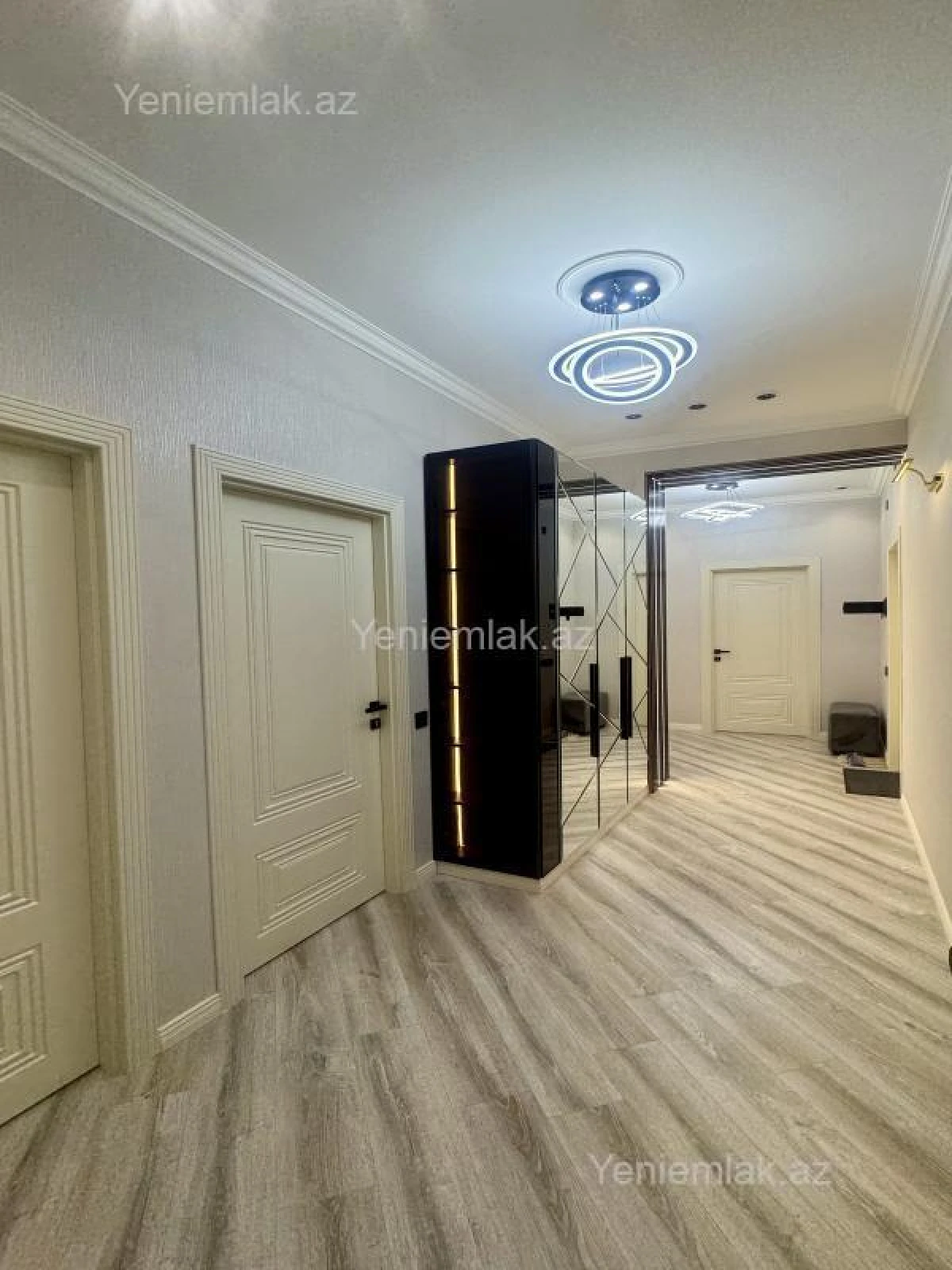 Satılır 3 otaqlı yeni tikili 106 m²