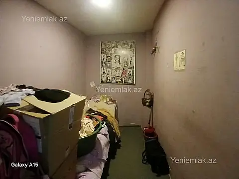 Satılır 9 otaqlı həyət evi 240 m²