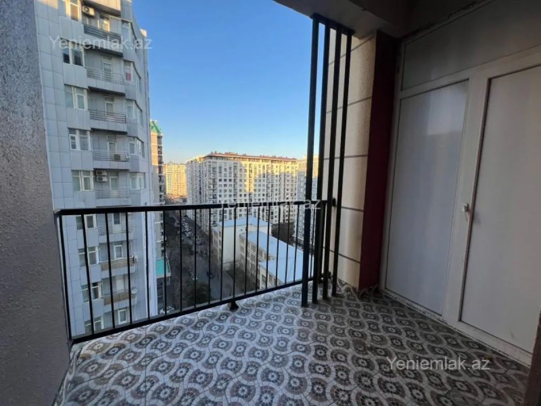 Satılır 3 otaqlı yeni tikili 105 m²