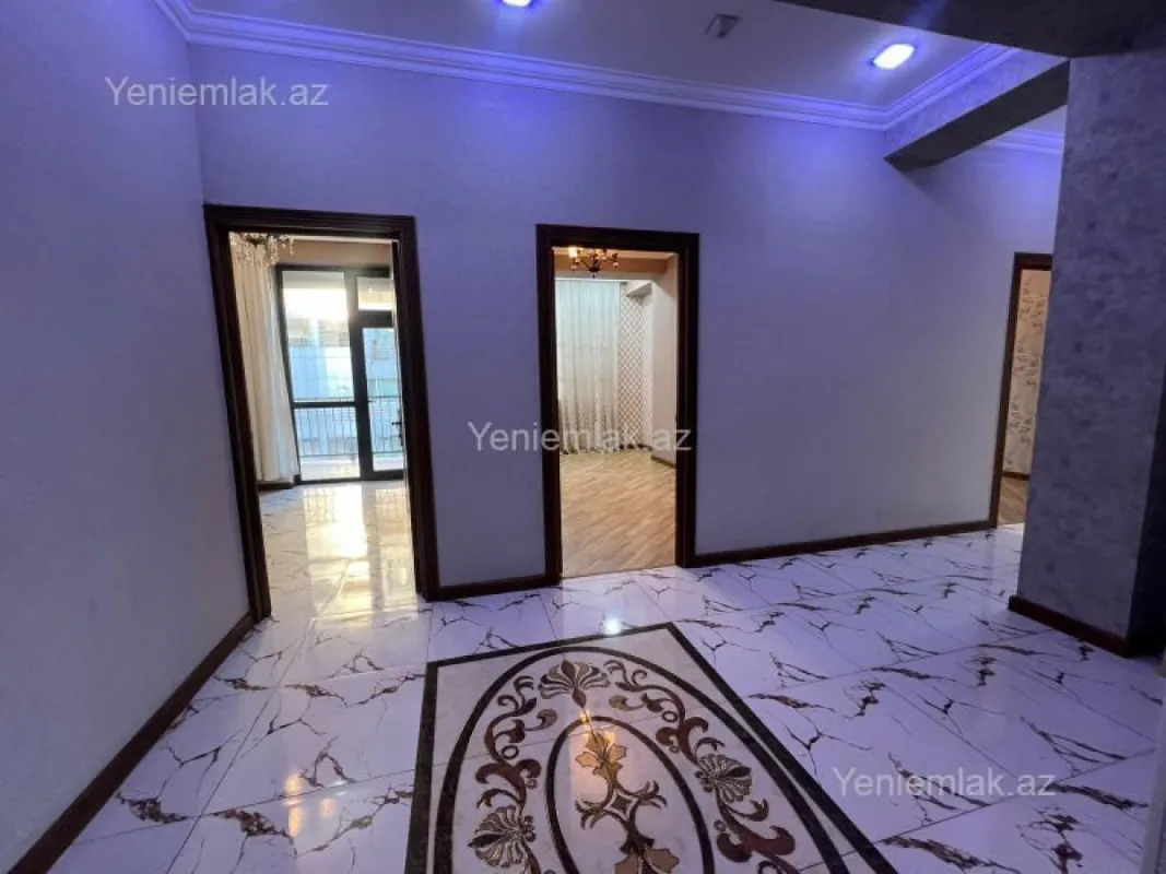 Satılır 3 otaqlı yeni tikili 105 m²