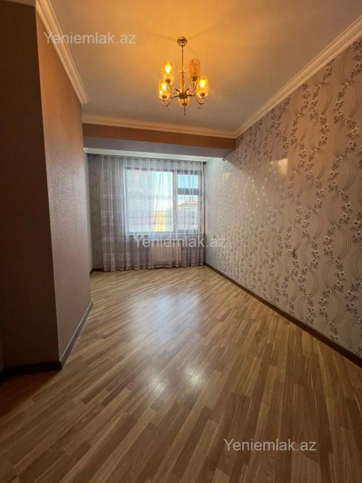 Satılır 3 otaqlı yeni tikili 105 m²