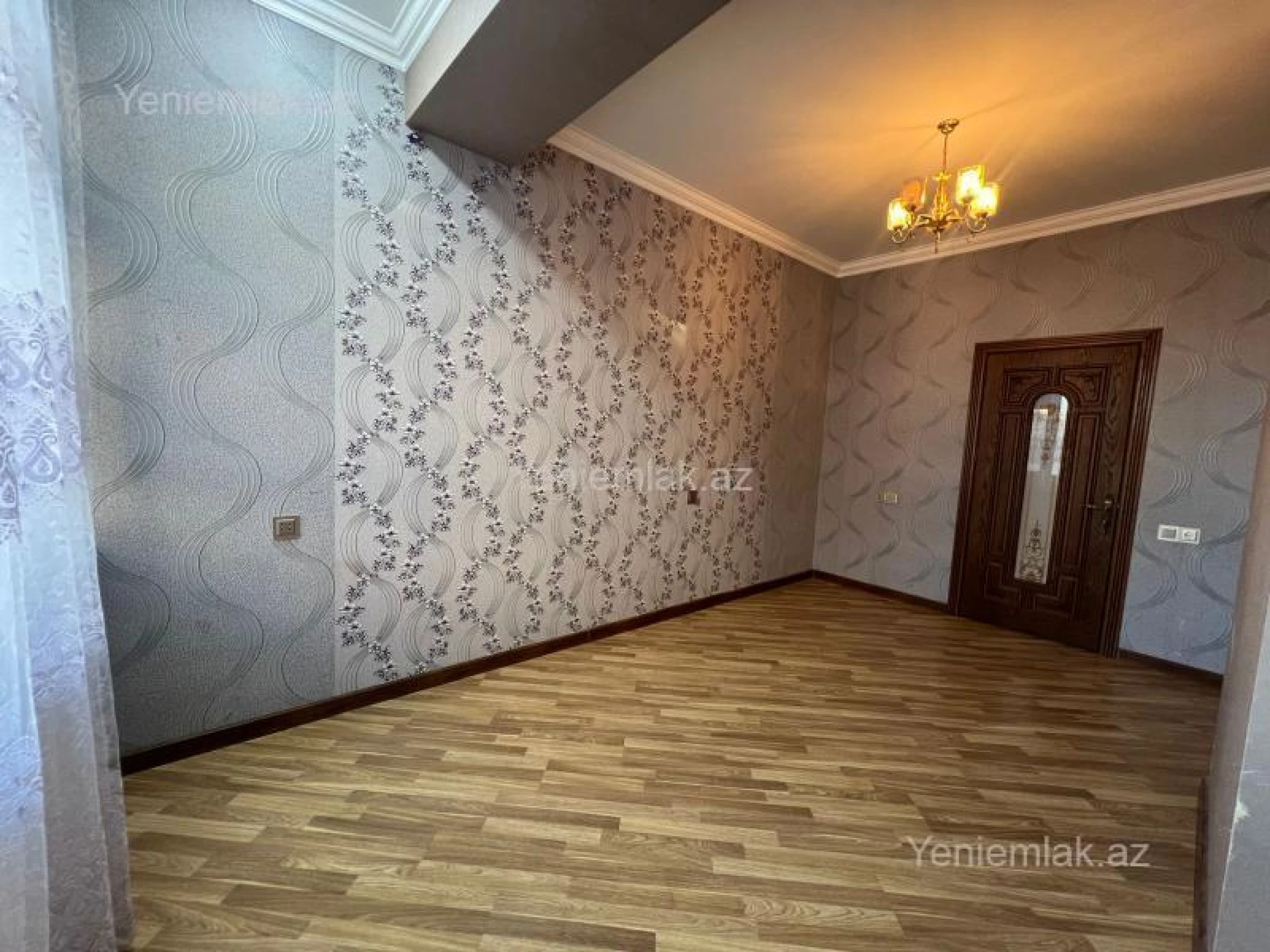 Satılır 3 otaqlı yeni tikili 105 m²