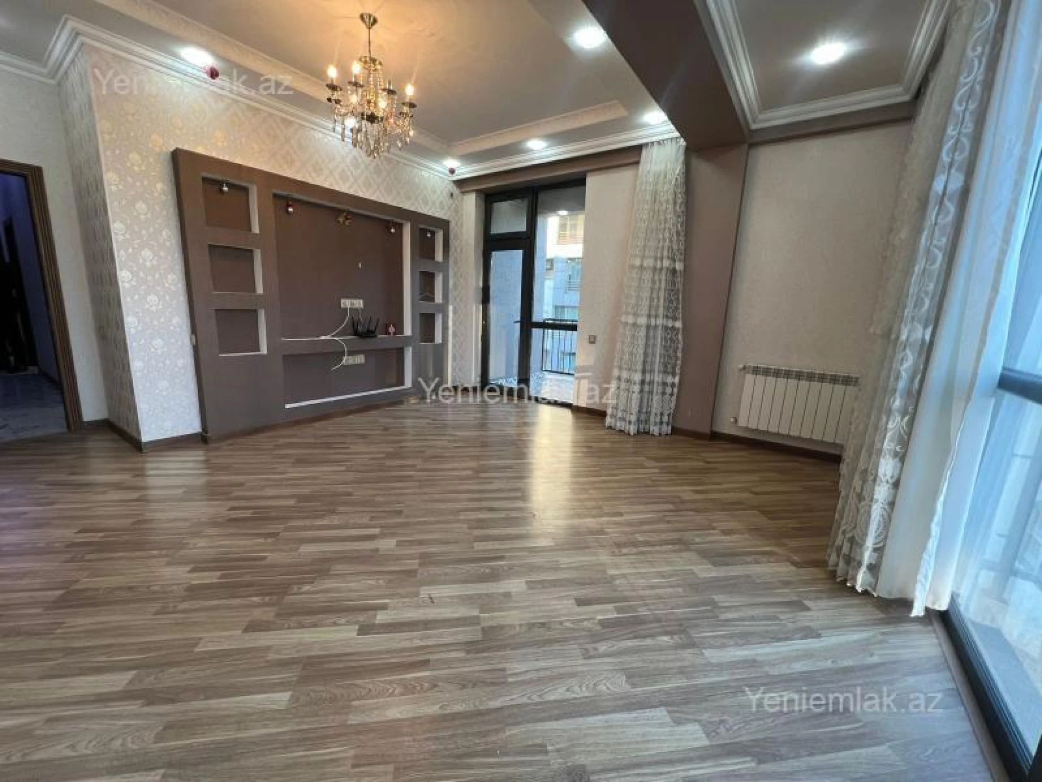Satılır 3 otaqlı yeni tikili 105 m²