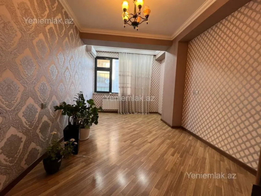 Satılır 3 otaqlı yeni tikili 105 m²