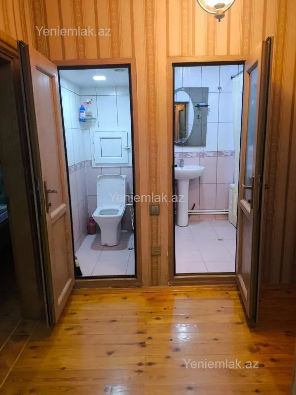 Satılır 5 otaqlı köhnə tikili 105 m²