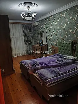 Satılır 5 otaqlı köhnə tikili 105 m²