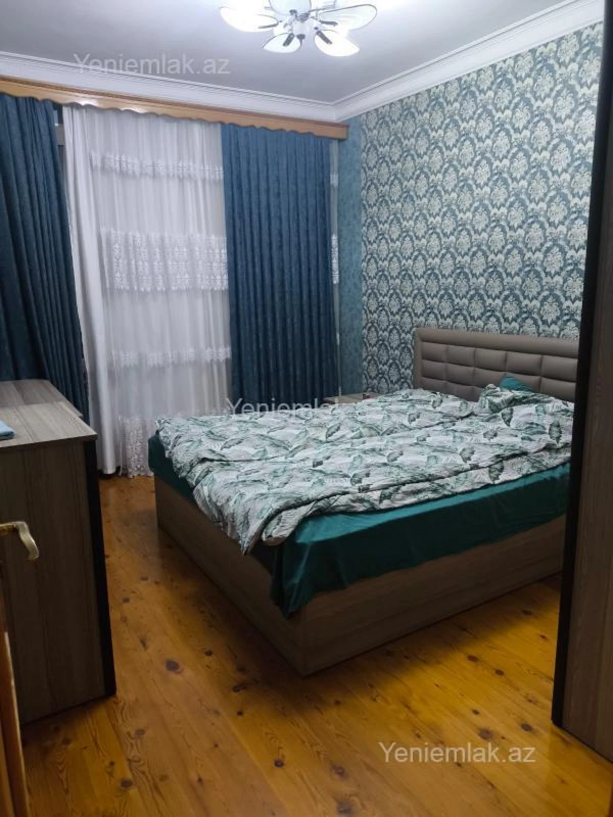 Satılır 5 otaqlı köhnə tikili 105 m²