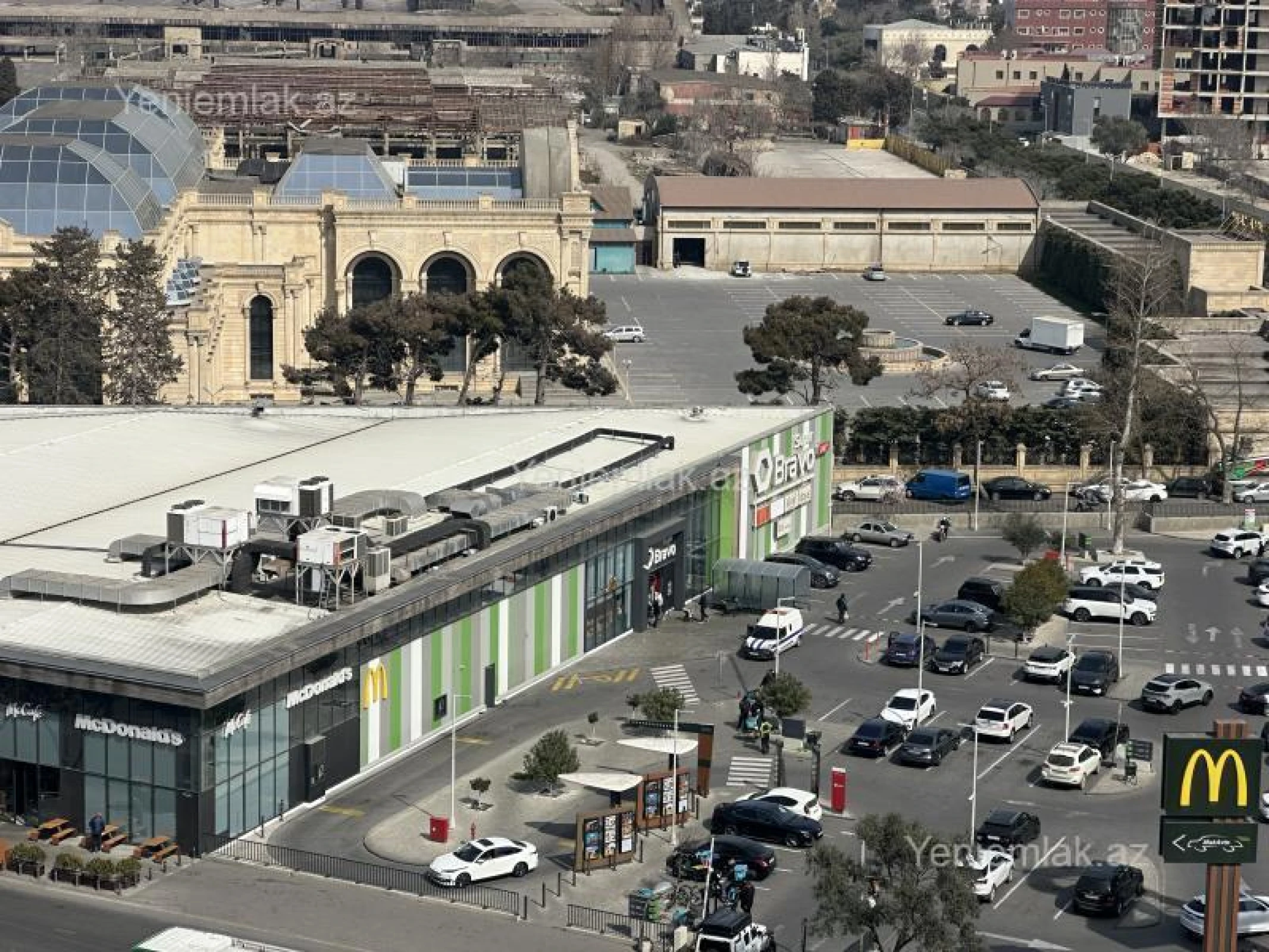 Satılır 3 otaqlı yeni tikili 122 m²