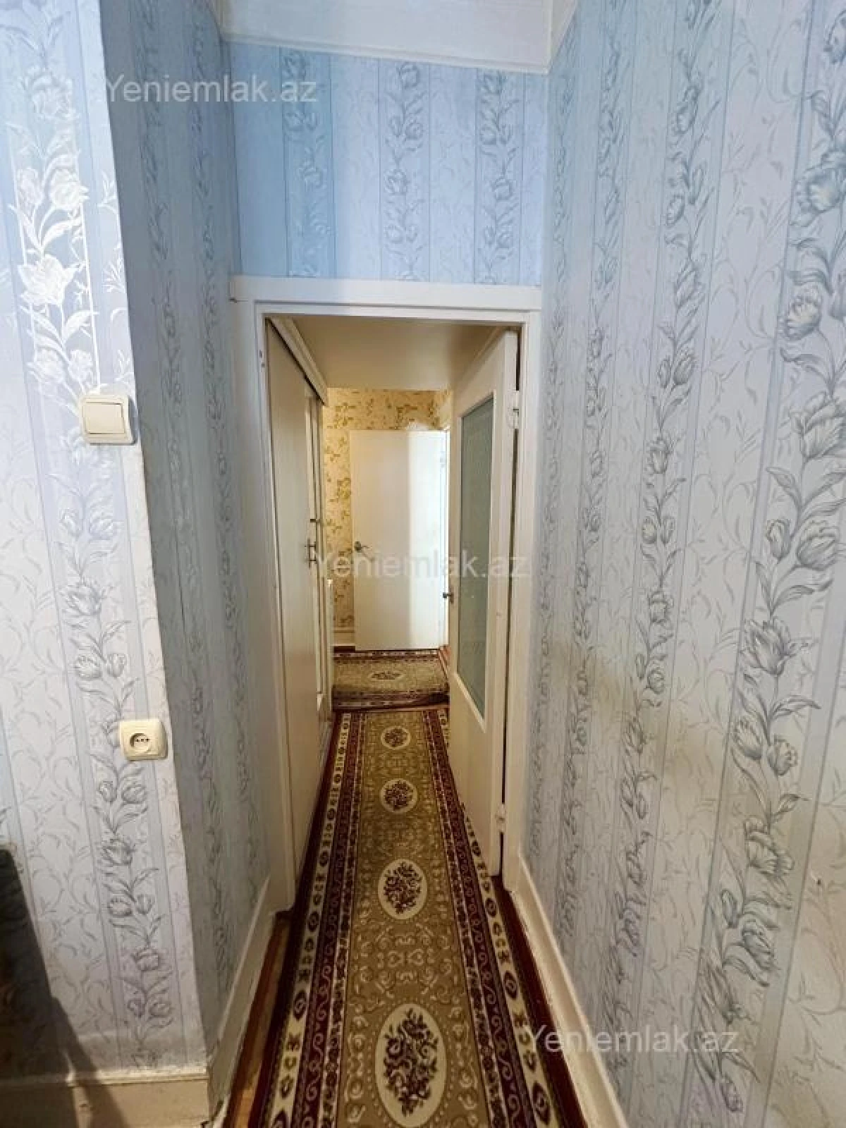 Satılır 1 otaqlı köhnə tikili 40 m²