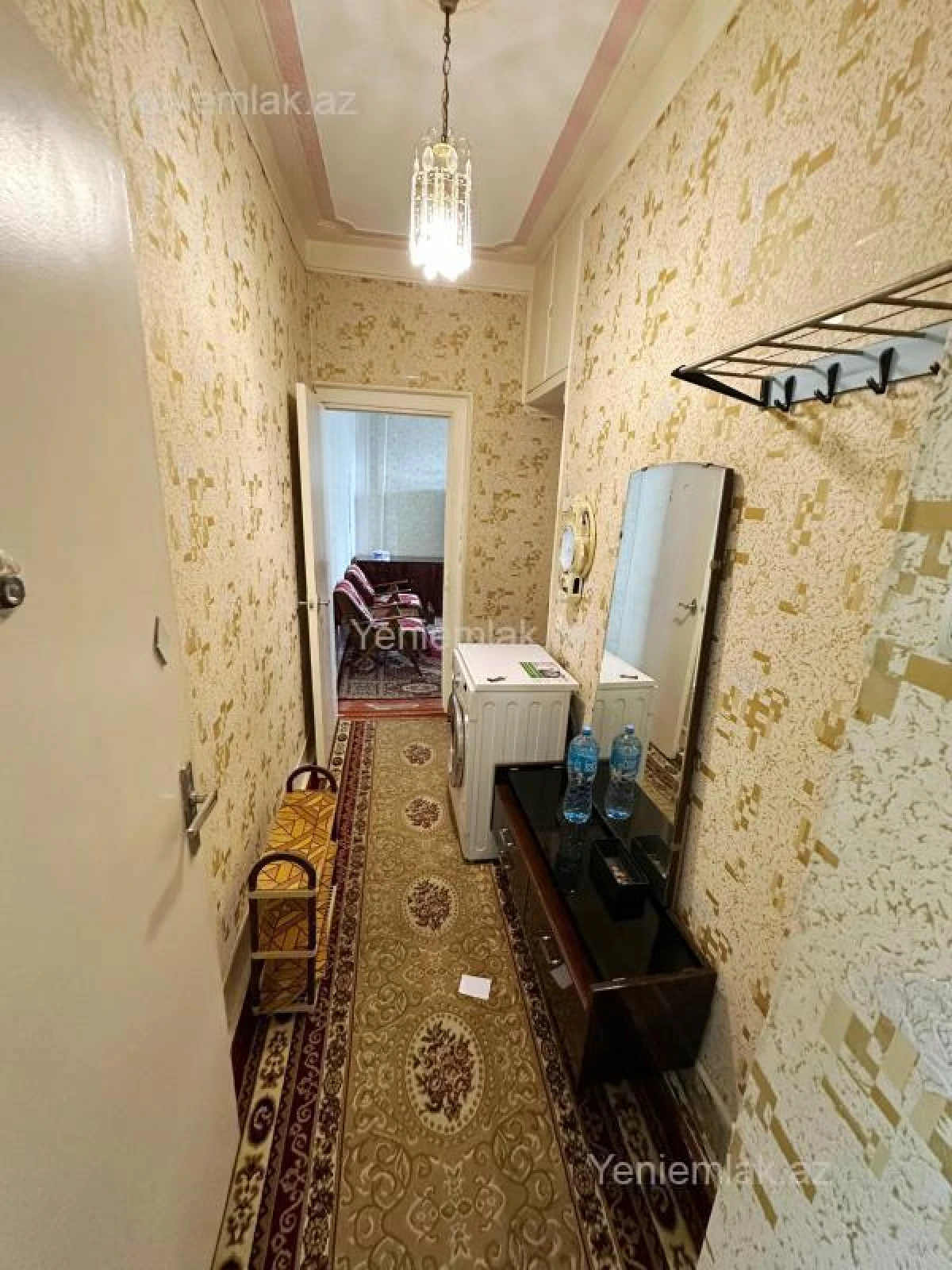 Satılır 1 otaqlı köhnə tikili 40 m²