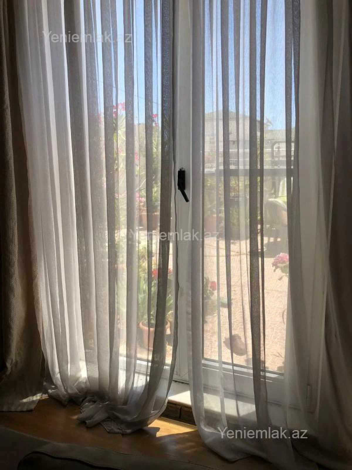 Satılır 6 otaqlı yeni tikili 432.5 m²