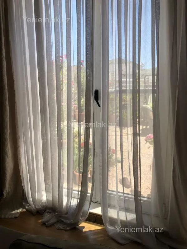 Satılır 6 otaqlı yeni tikili 432.5 m²