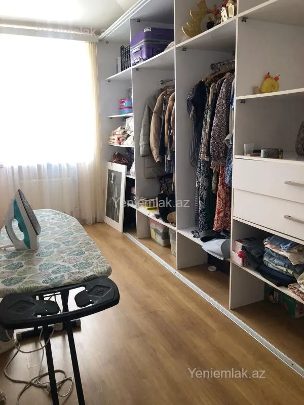 Satılır 6 otaqlı yeni tikili 432.5 m²
