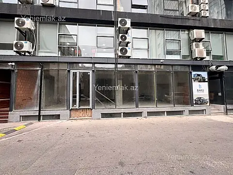Satılır 1 otaqlı obyekt 270 m²