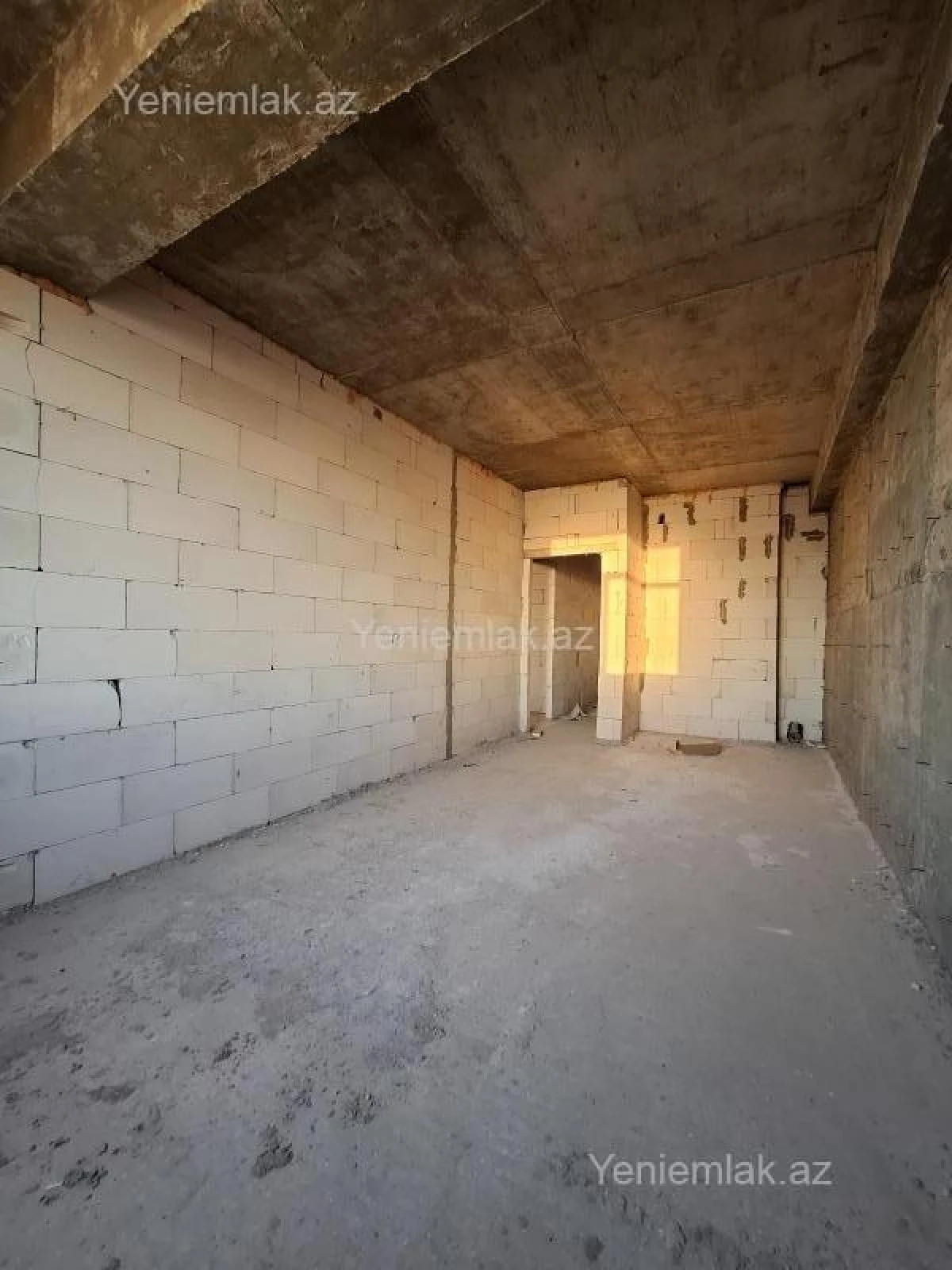Satılır 3 otaqlı yeni tikili 94 m²