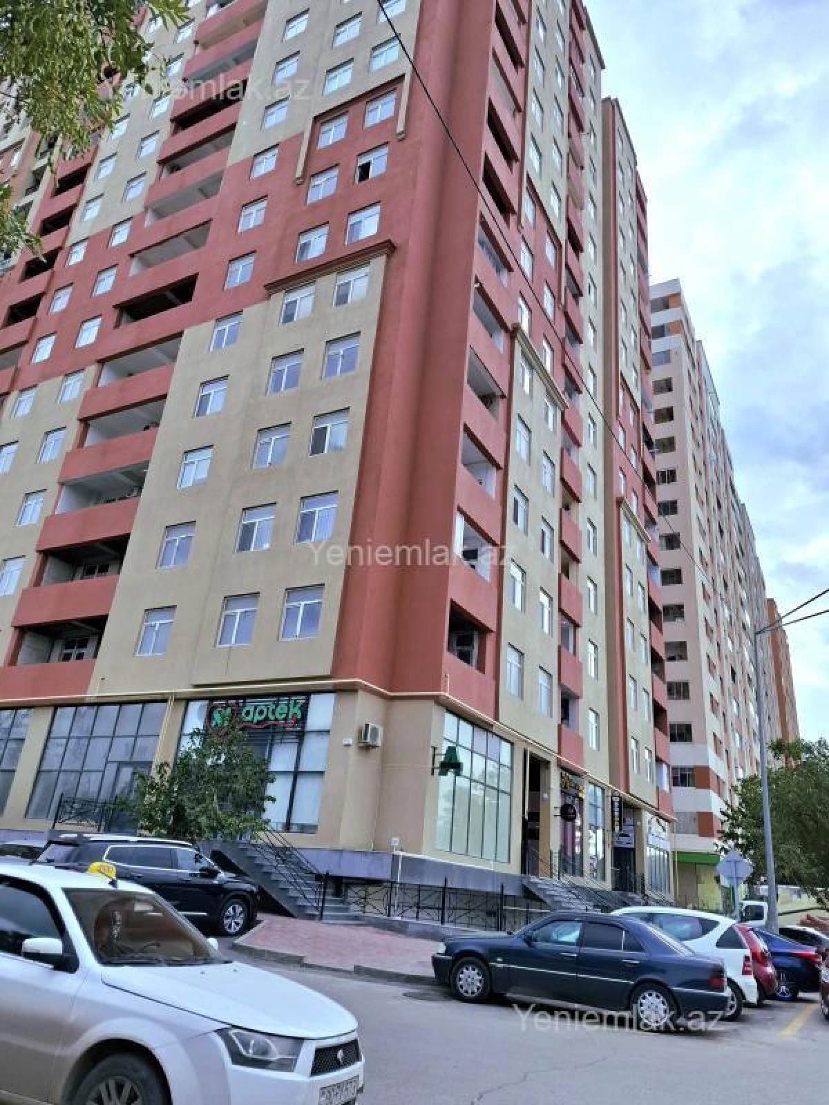 Satılır 3 otaqlı yeni tikili 94 m²