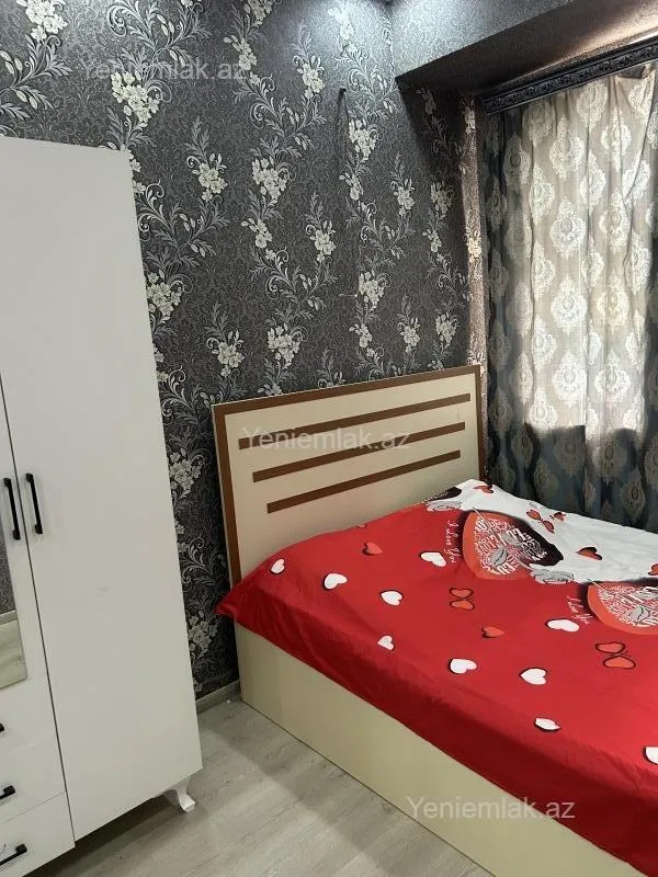 Satılır 2 otaqlı yeni tikili 72 m²