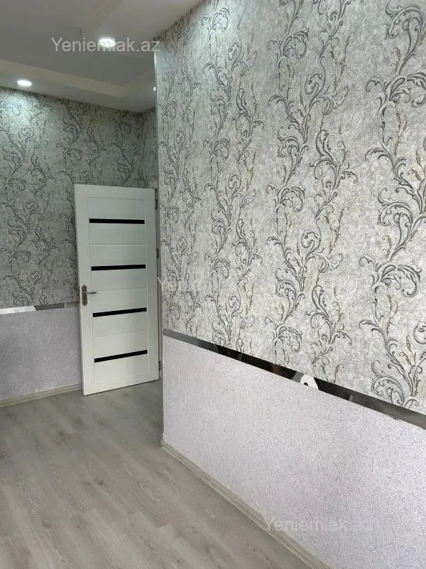 Satılır 2 otaqlı yeni tikili 72 m²