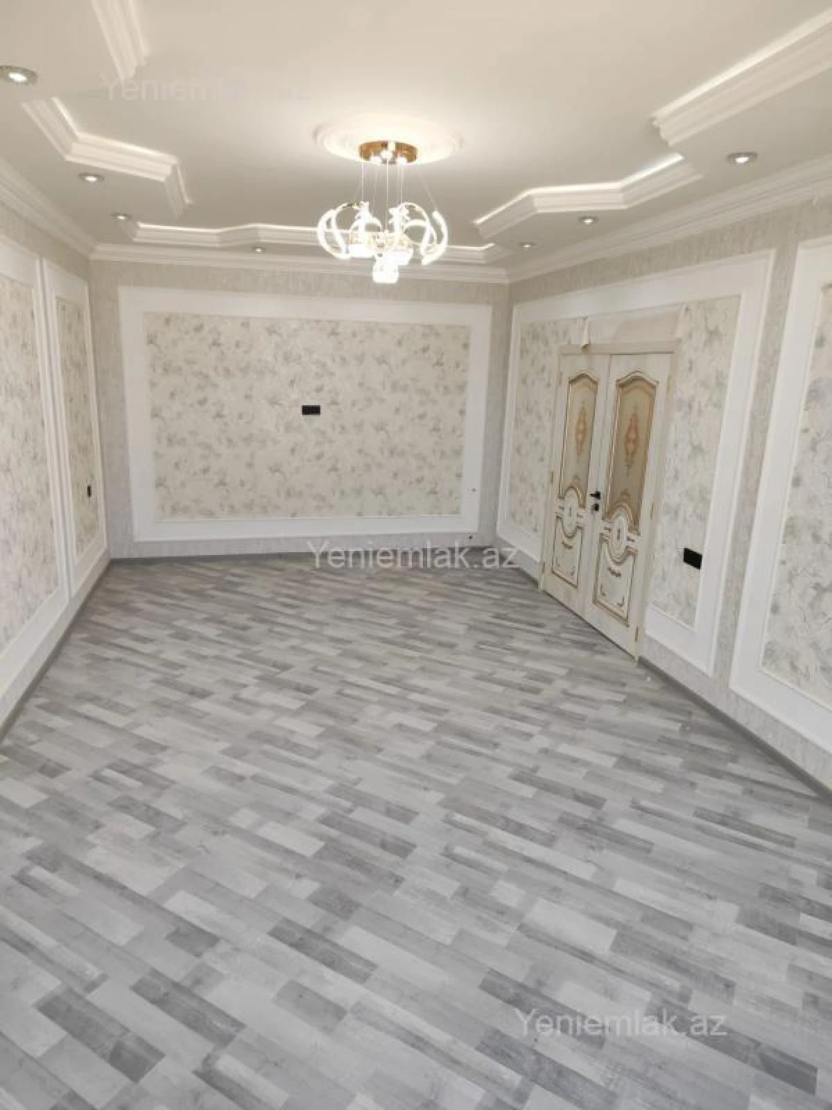 Satılır 4 otaqlı həyət evi 195 m²