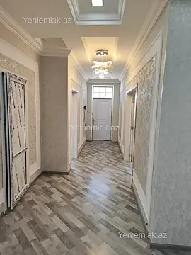 Satılır 4 otaqlı həyət evi 195 m²