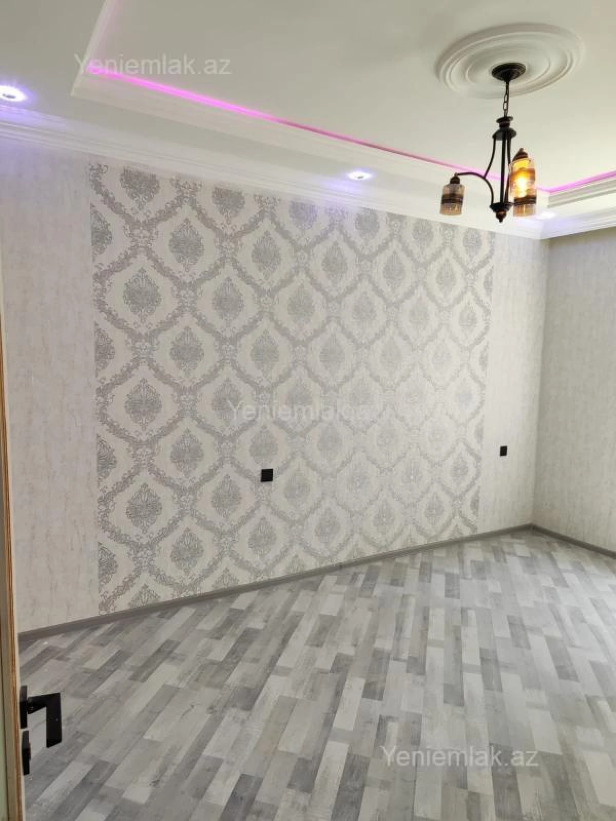 Satılır 4 otaqlı həyət evi 195 m²