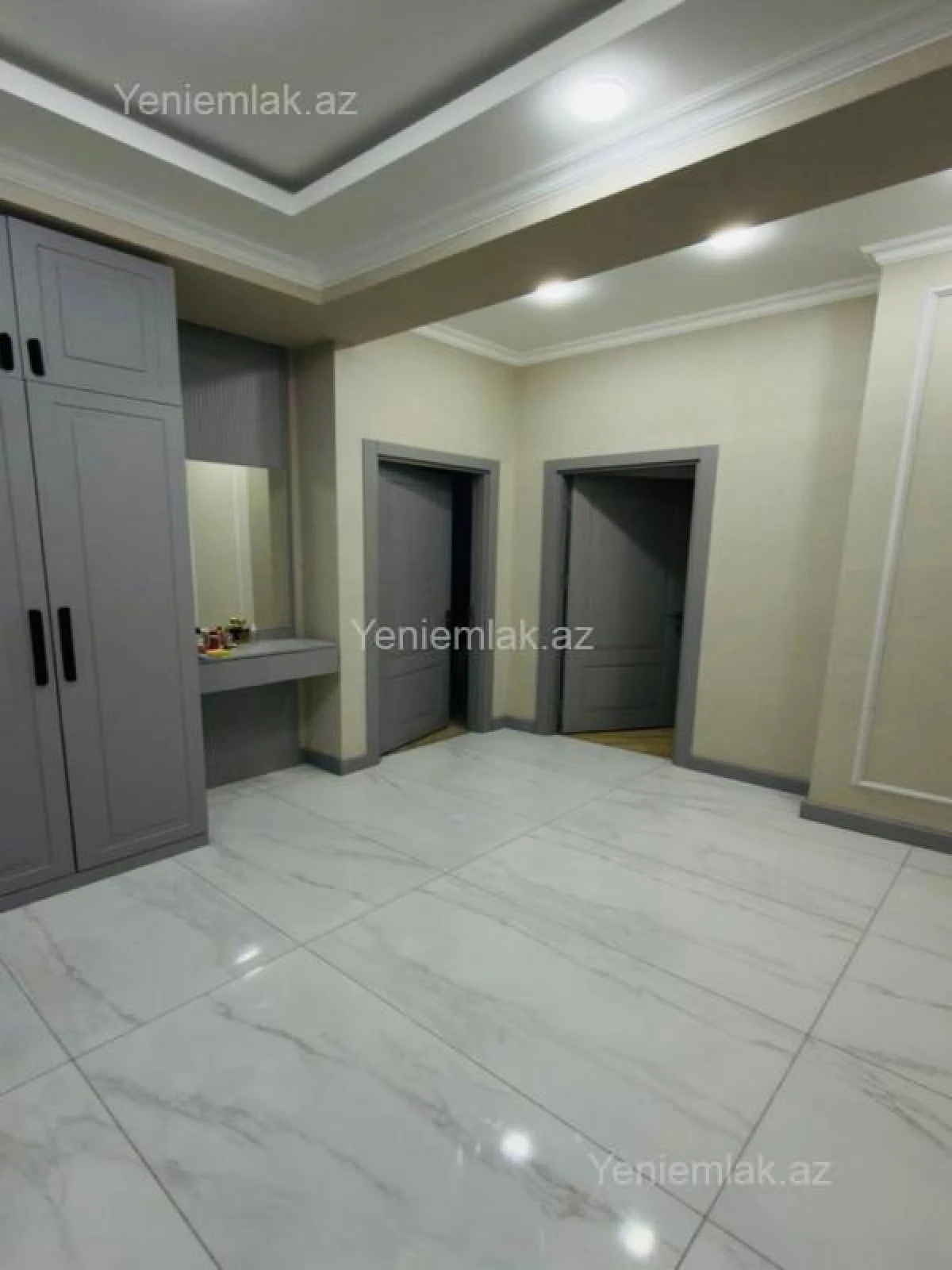 Satılır 2 otaqlı yeni tikili 65 m²