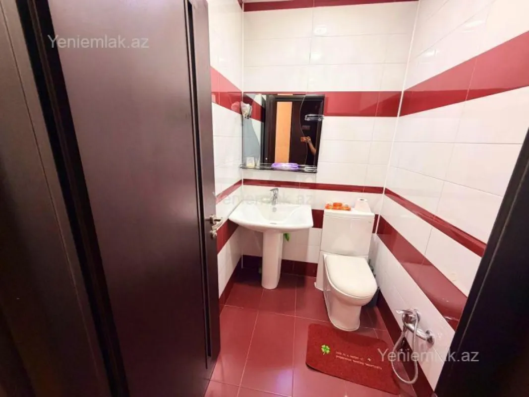 Satılır 2 otaqlı yeni tikili 110 m²