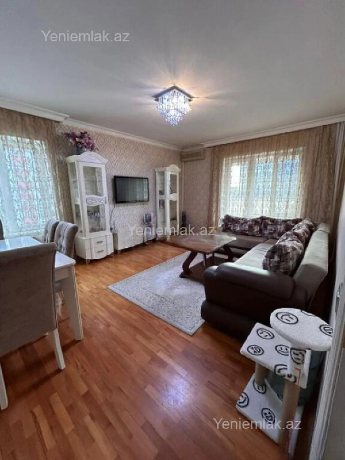 Satılır 3 otaqlı yeni tikili 125 m²