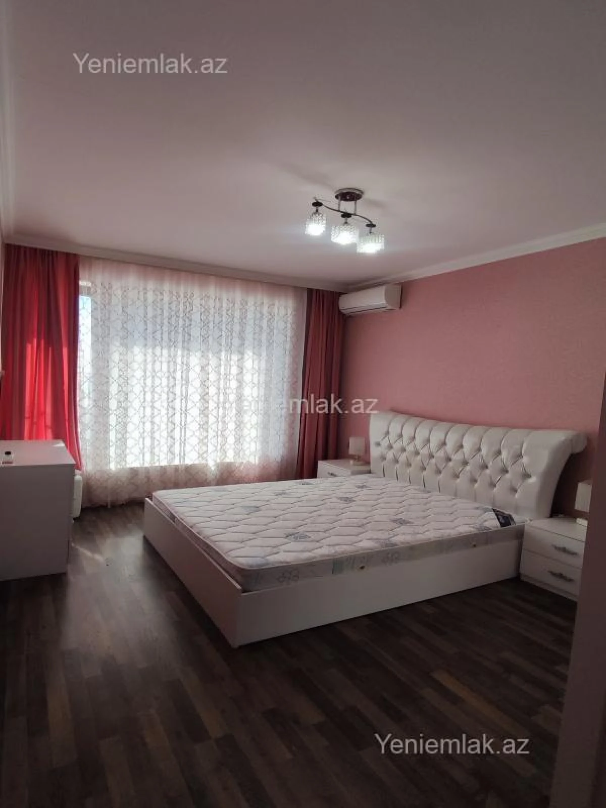 Satılır 7 otaqlı həyət evi 260 m²