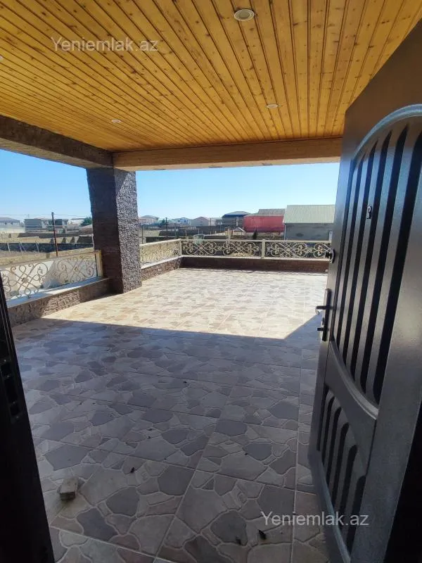 Satılır 7 otaqlı həyət evi 260 m²