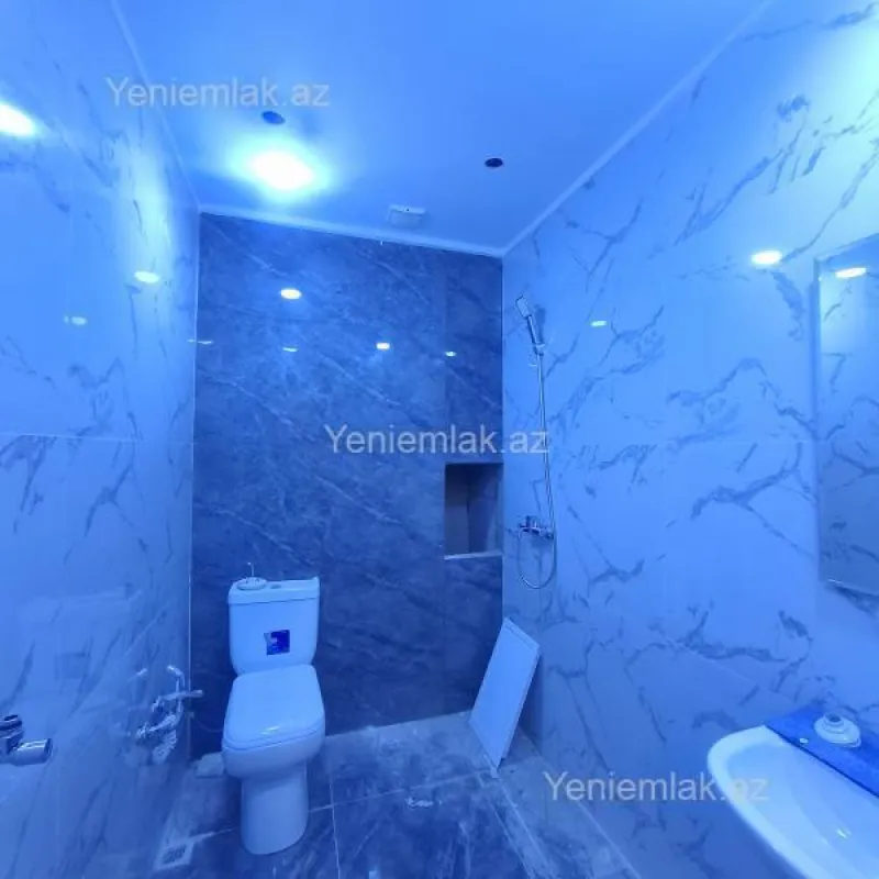 Satılır 2 otaqlı yeni tikili 63 m²