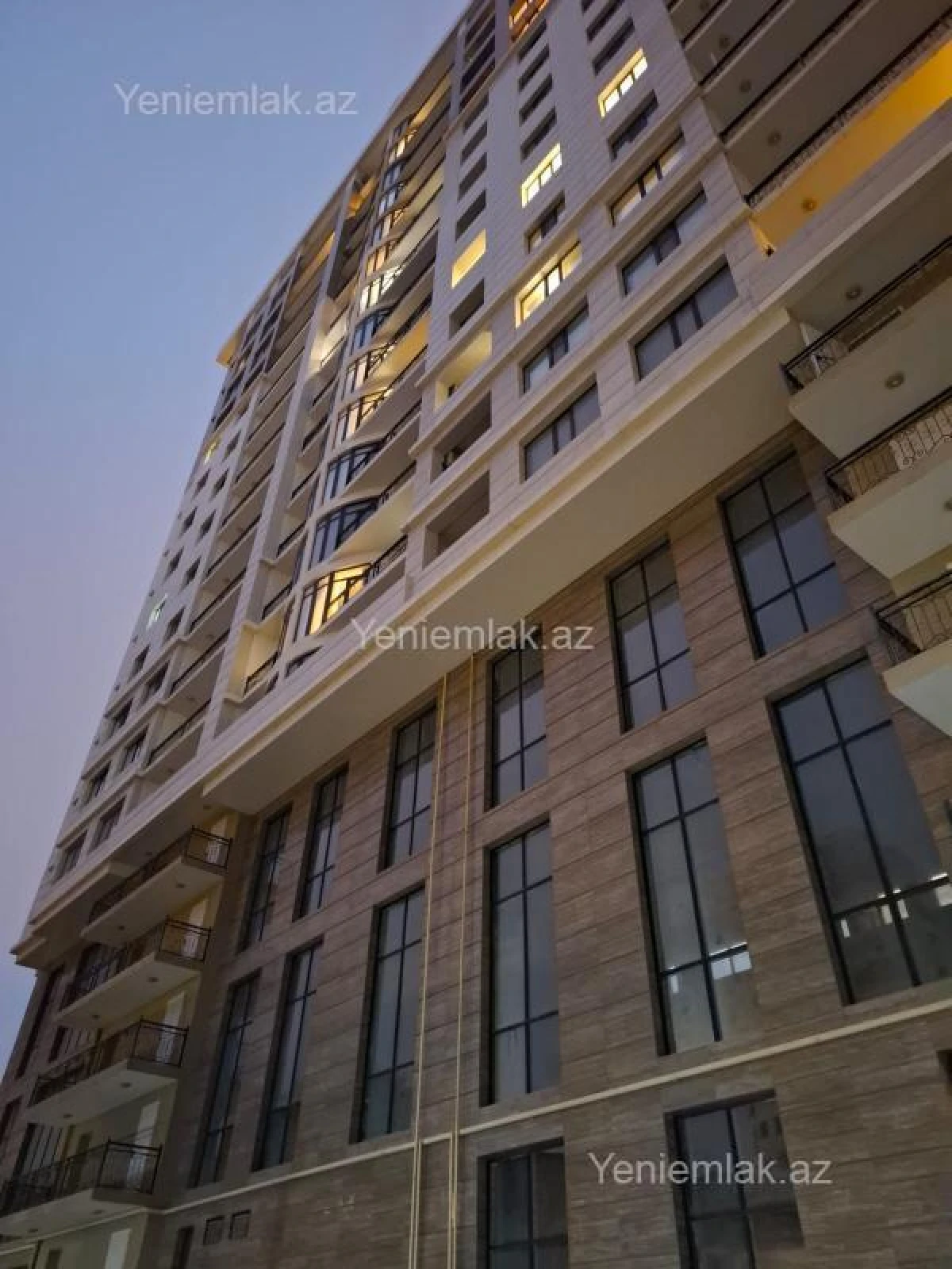 Satılır 2 otaqlı yeni tikili 70 m²