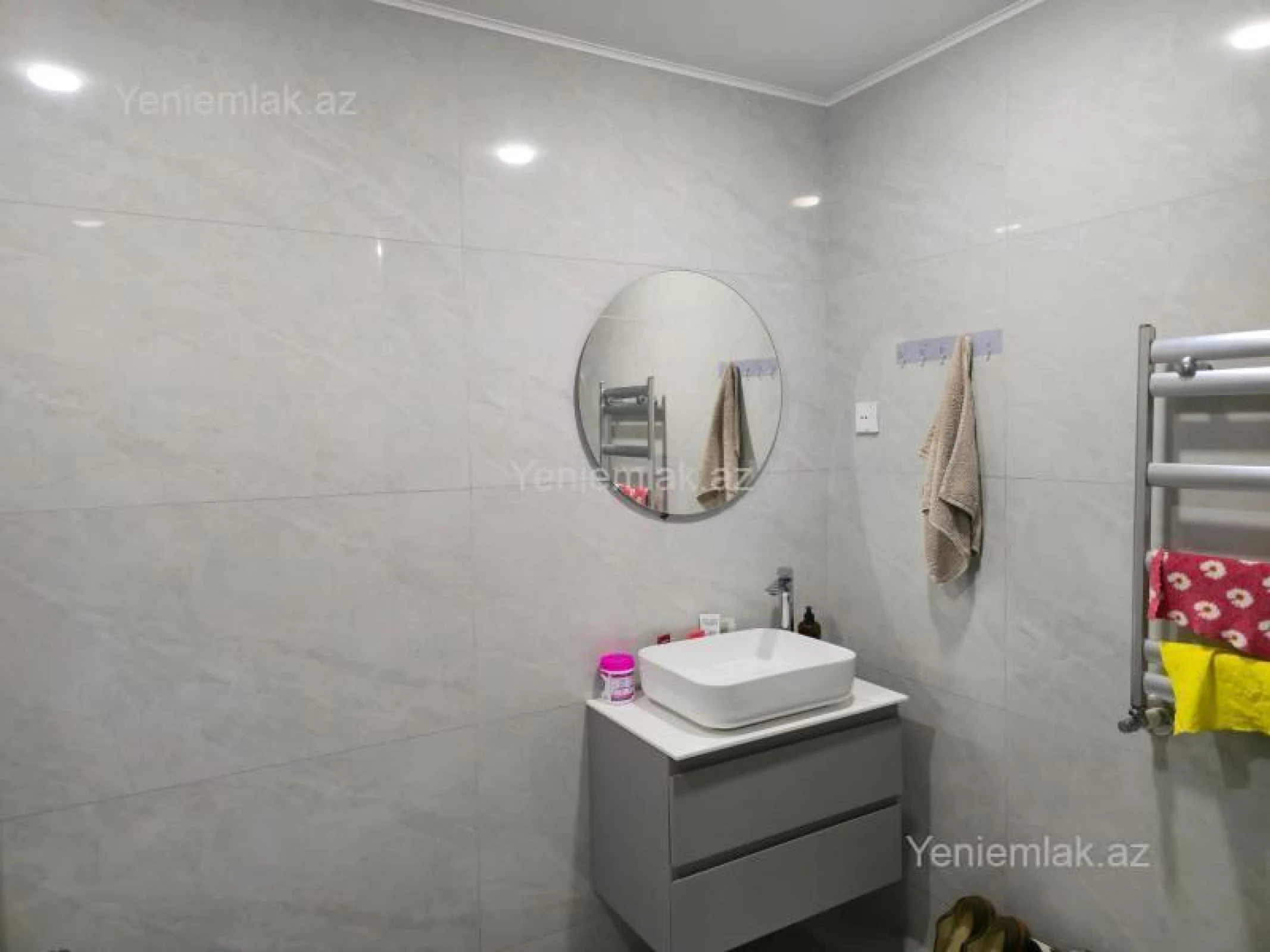 Satılır 2 otaqlı yeni tikili 68 m²