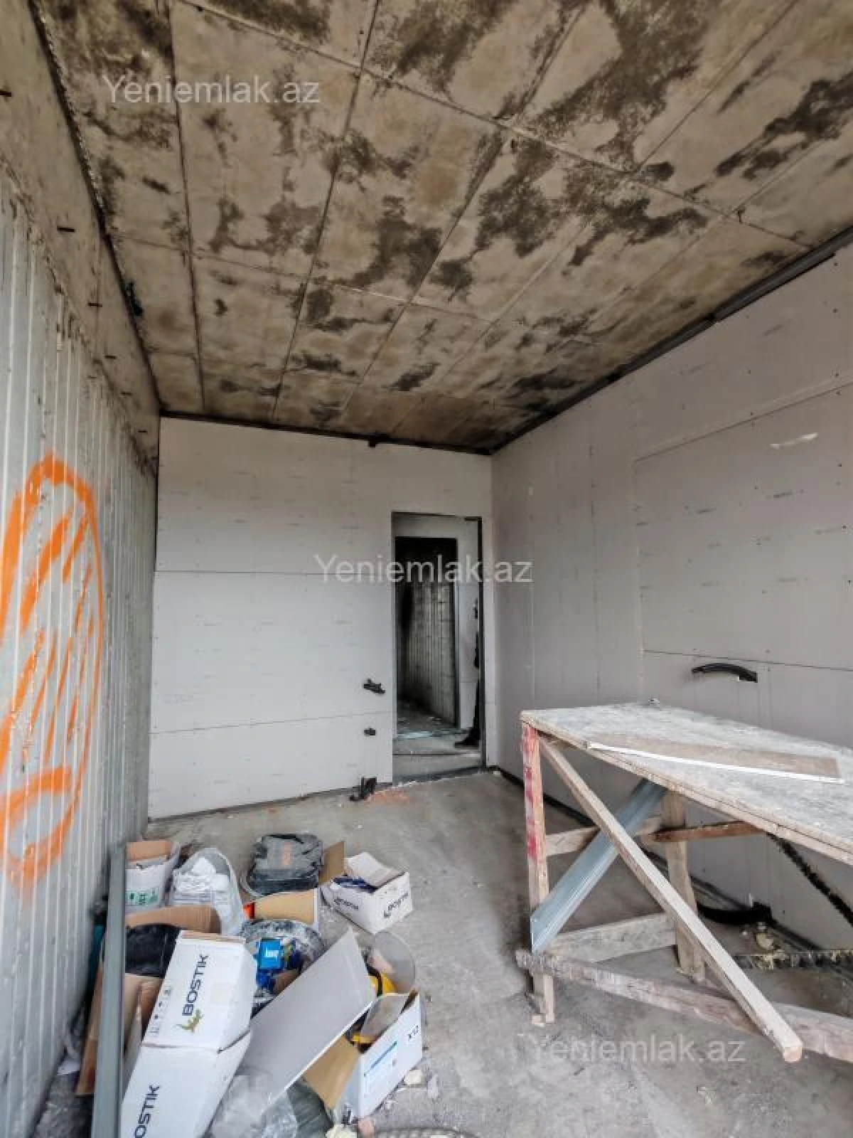 Satılır 3 otaqlı yeni tikili 87 m²