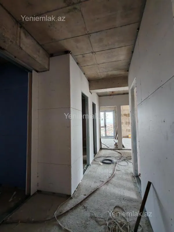 Satılır 3 otaqlı yeni tikili 87 m²