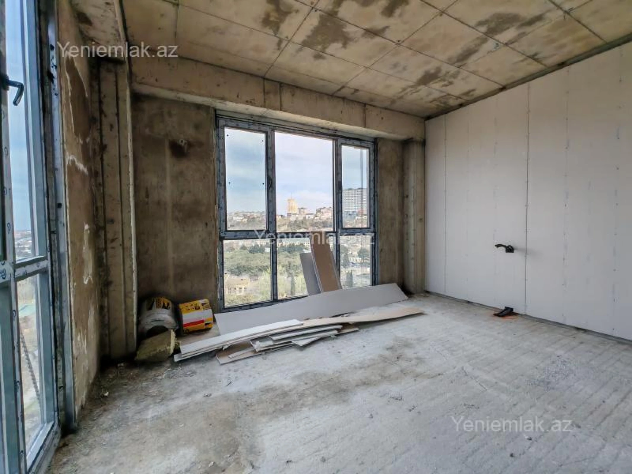 Satılır 3 otaqlı yeni tikili 87 m²
