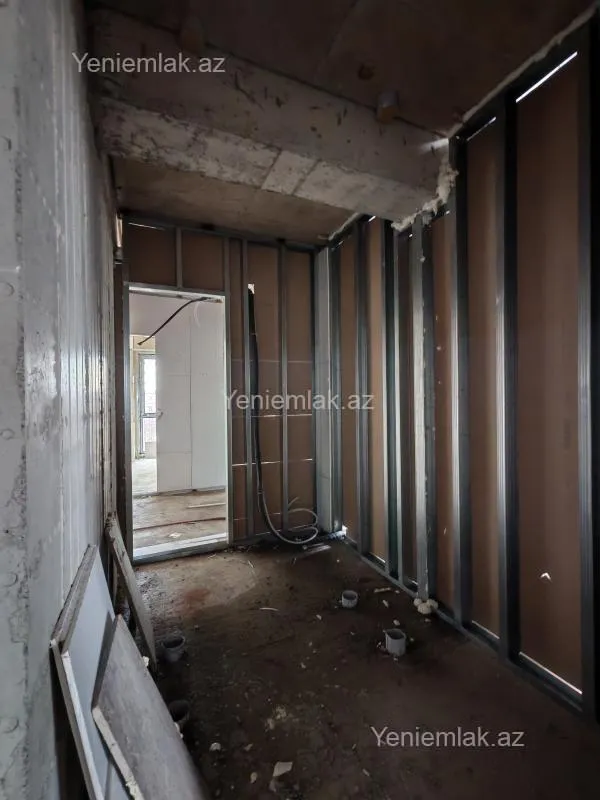 Satılır 3 otaqlı yeni tikili 87 m²