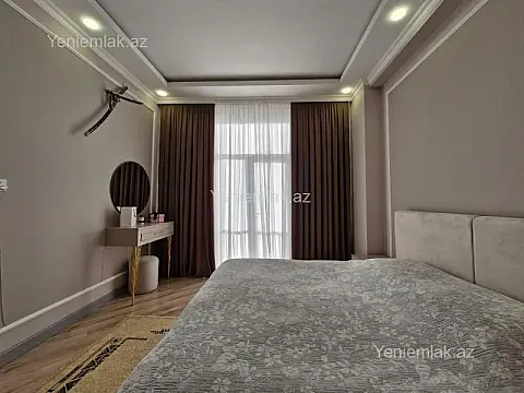 Satılır 2 otaqlı yeni tikili 87 m²