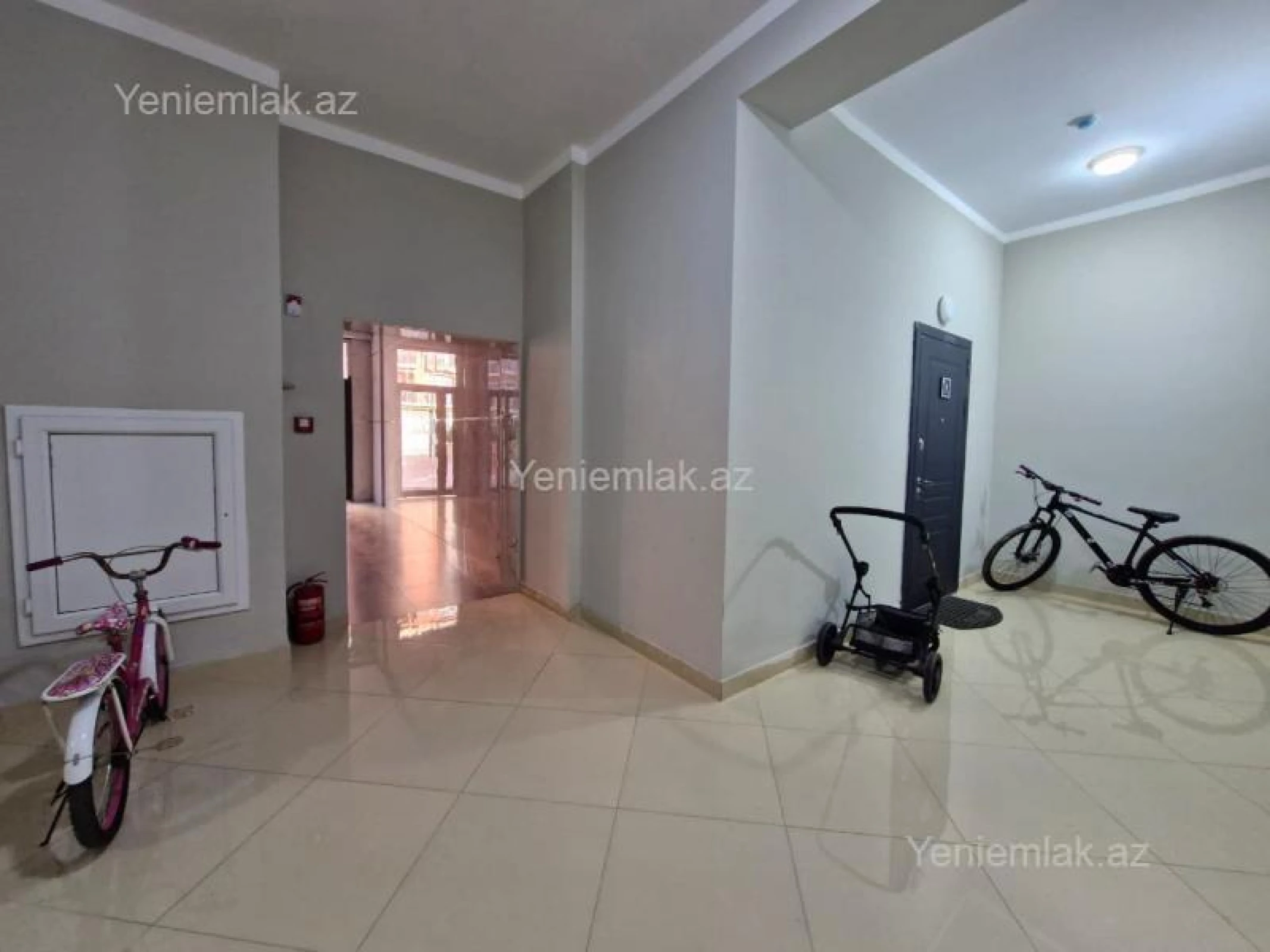 Satılır 2 otaqlı yeni tikili 87 m²