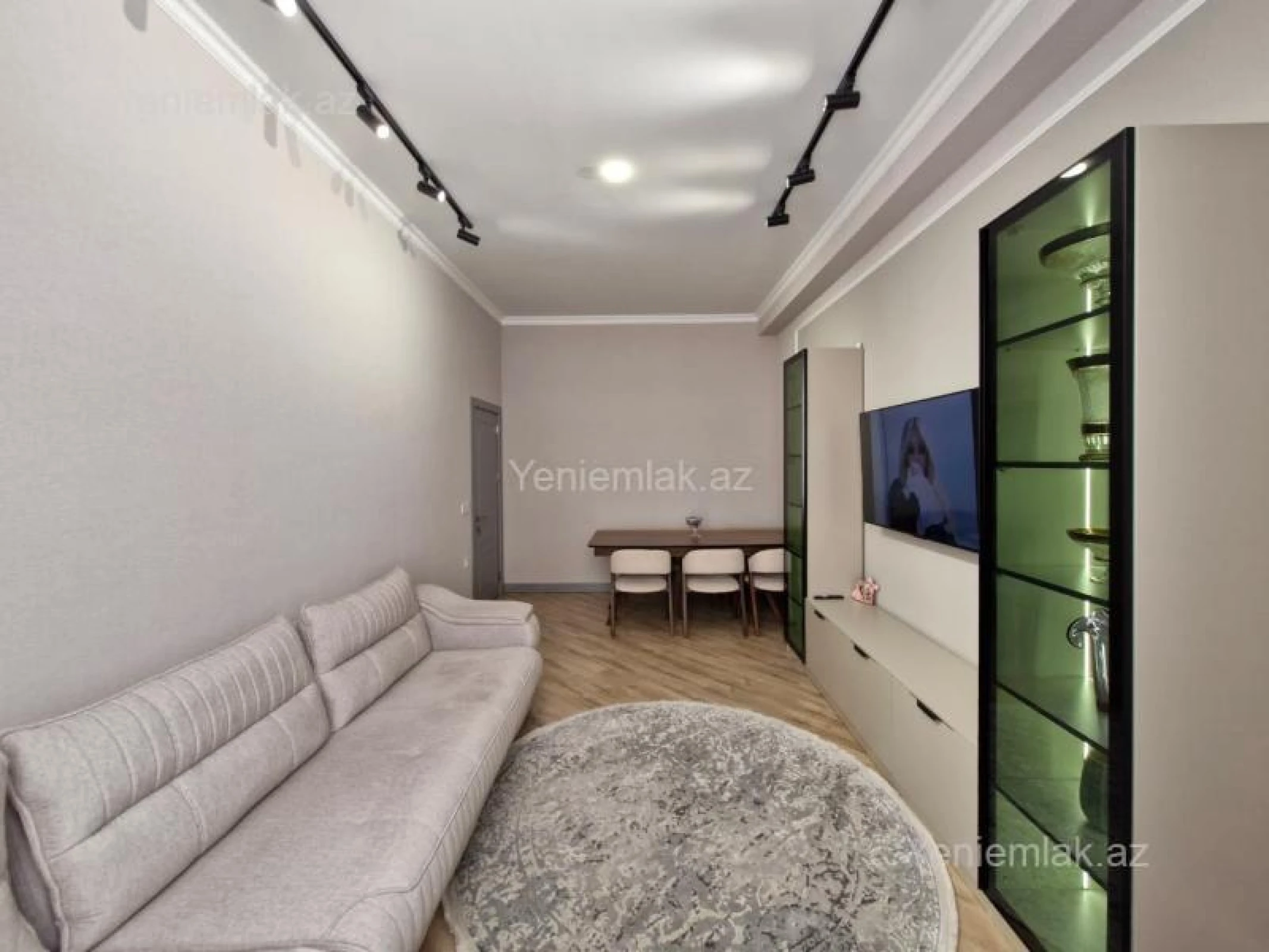 Satılır 2 otaqlı yeni tikili 87 m²